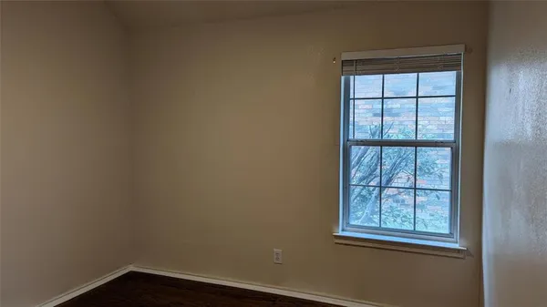 $3,095 | 1115 Cambridge Drive, Carrollton, TX 75007