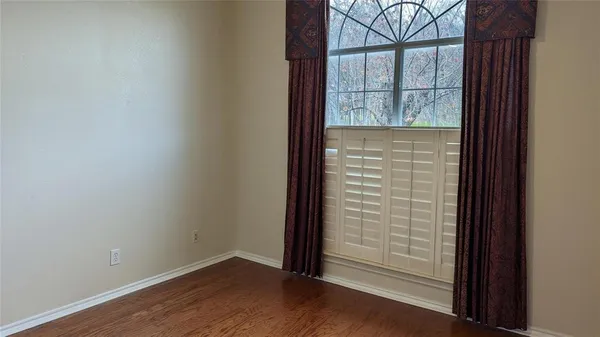 $3,095 | 1115 Cambridge Drive, Carrollton, TX 75007