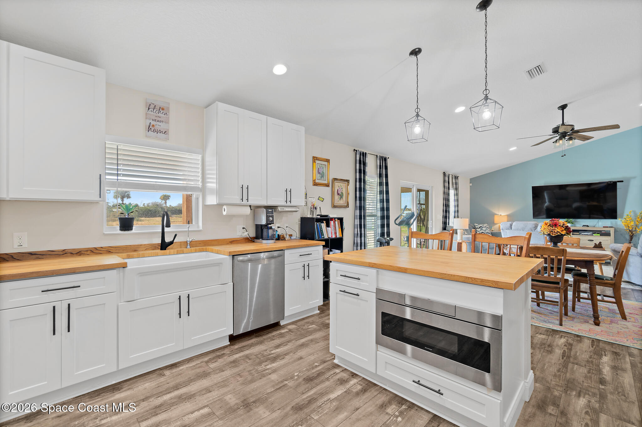 3440 Hammock Road Mims, FL 32754 - Photo 6 of 56 Kitchen Island