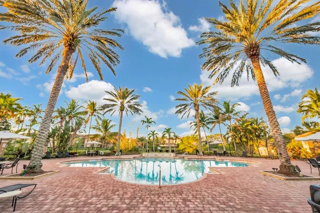 $325,000 | 3688 Northwest Mediterranean Lane, Unit 208, Jensen Beach, FL 34957