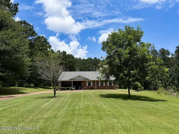 $259,000 | 1015 Shady Ln Drive, McComb, MS 39648