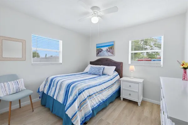 $2,350 | 723 South Brink Avenue, Sarasota, FL 34237