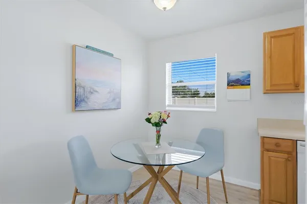 $2,350 | 723 South Brink Avenue, Sarasota, FL 34237