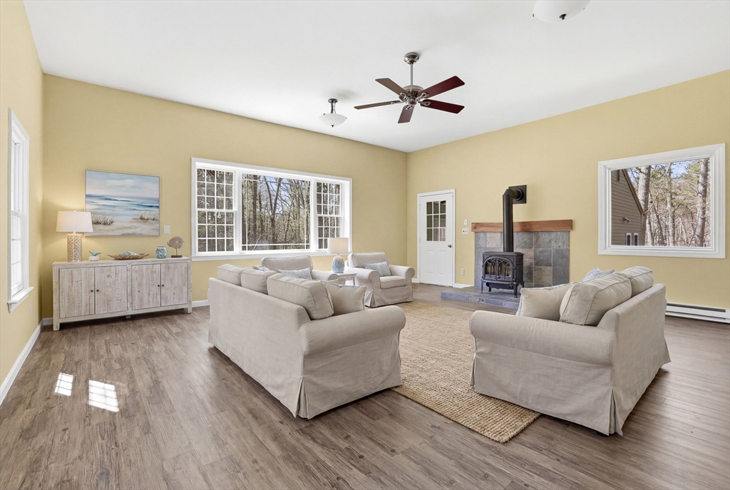 15 Long Ridge Road Acton, MA 01720 - Photo 3 of 32