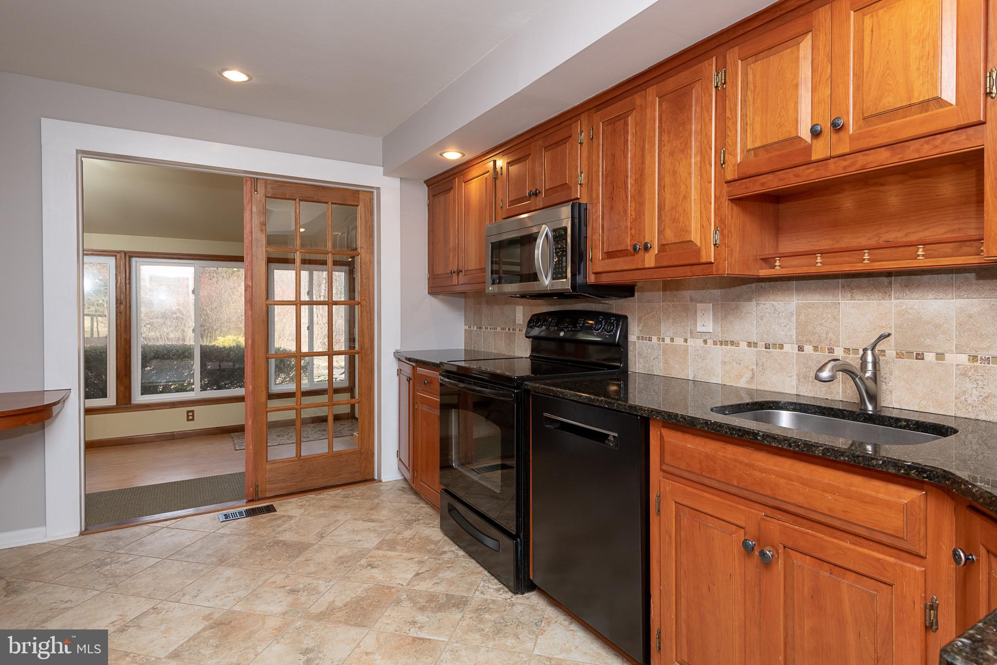 613 Howard Road West Chester, PA 19380 - Photo 5 of 25 Kitchen