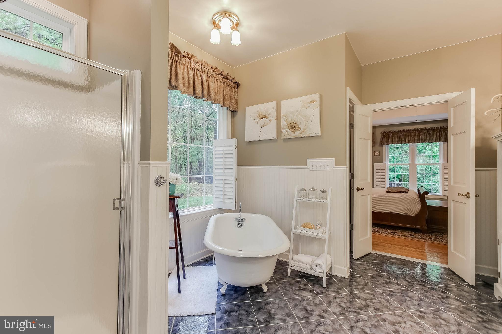 8240 Edgewood Church Road Frederick, MD 21702 - Photo 19 of 44 Master bathroom with soaking tub
