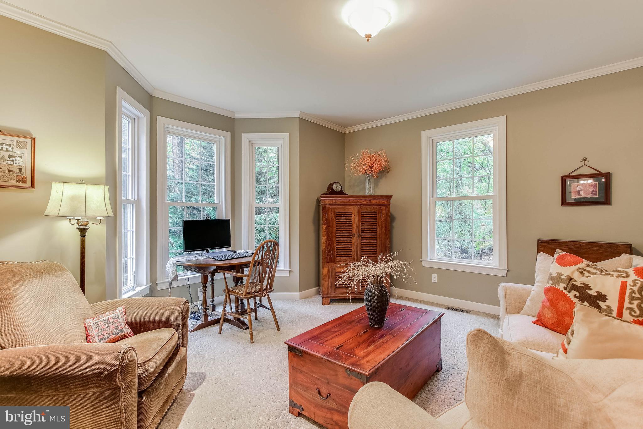 8240 Edgewood Church Road Frederick, MD 21702 - Photo 7 of 44 Office/Den