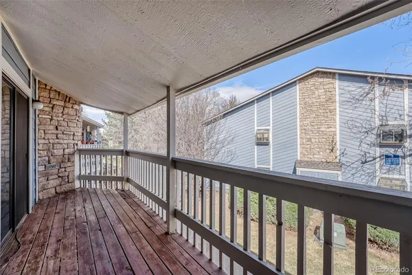 $1,695 | 8335 Fairmount Drive, Unit 5204, Denver, CO 80247