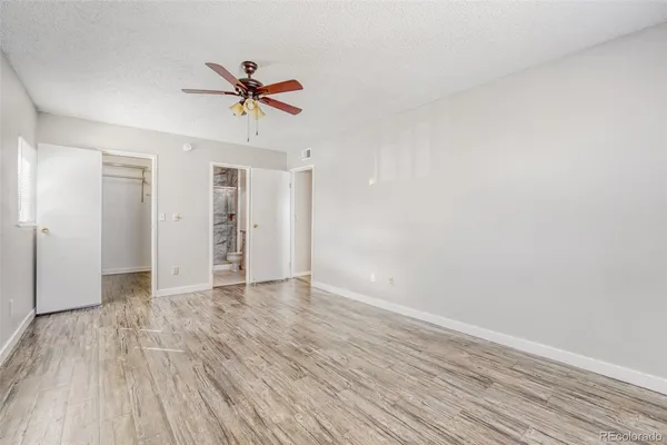 $1,695 | 8335 Fairmount Drive, Unit 5204, Denver, CO 80247