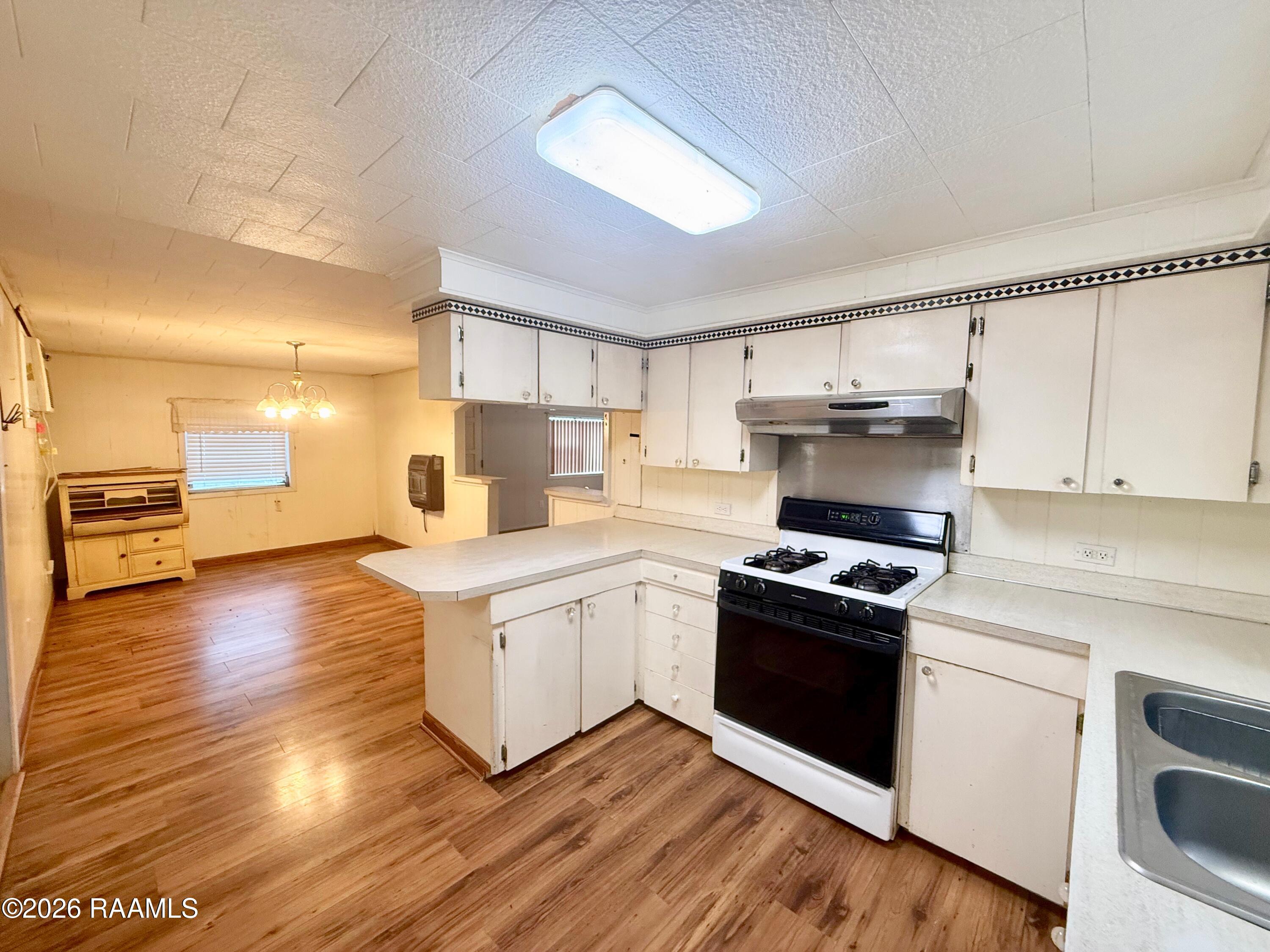 6718 Gondron Road New Iberia, LA 70563 - Photo 35 of 50 kitchen