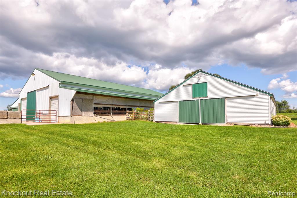 8424 Oak Road Millington, MI 48746 - Photo 20 of 34