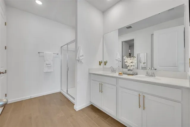 $335,000 | 1110 Olivine Avenue, Dundee, FL 33838