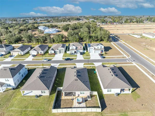 $335,000 | 1110 Olivine Avenue, Dundee, FL 33838