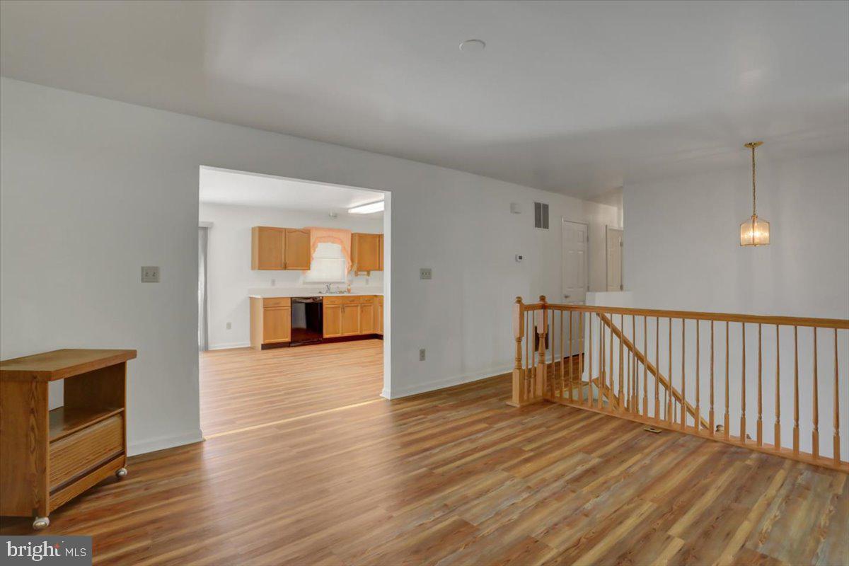 15094 Cedarbrook Drive Greencastle, PA 17225 - Photo 9 of 43