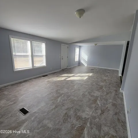 $1,600 | 2819 Fennell Town Road, Rocky Point, NC 28457