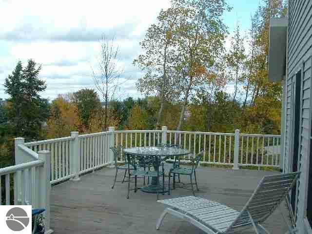 11547 Chimney Ridge Court Traverse City, MI 49686 - Photo 4 of 25 1731340-3.JPG
