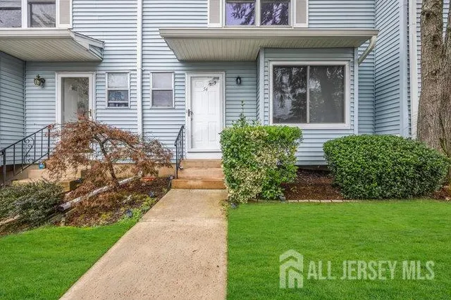 $435,000 | 54 Dogwood Court, Jamesburg, NJ 08831