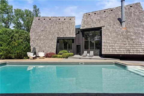 $925,000 | 20413 Crickett Lane, Lenexa, KS 66220