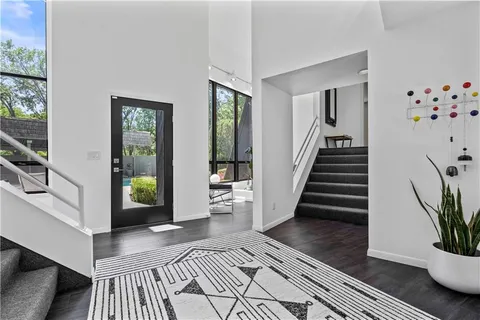 $925,000 | 20413 Crickett Lane, Lenexa, KS 66220
