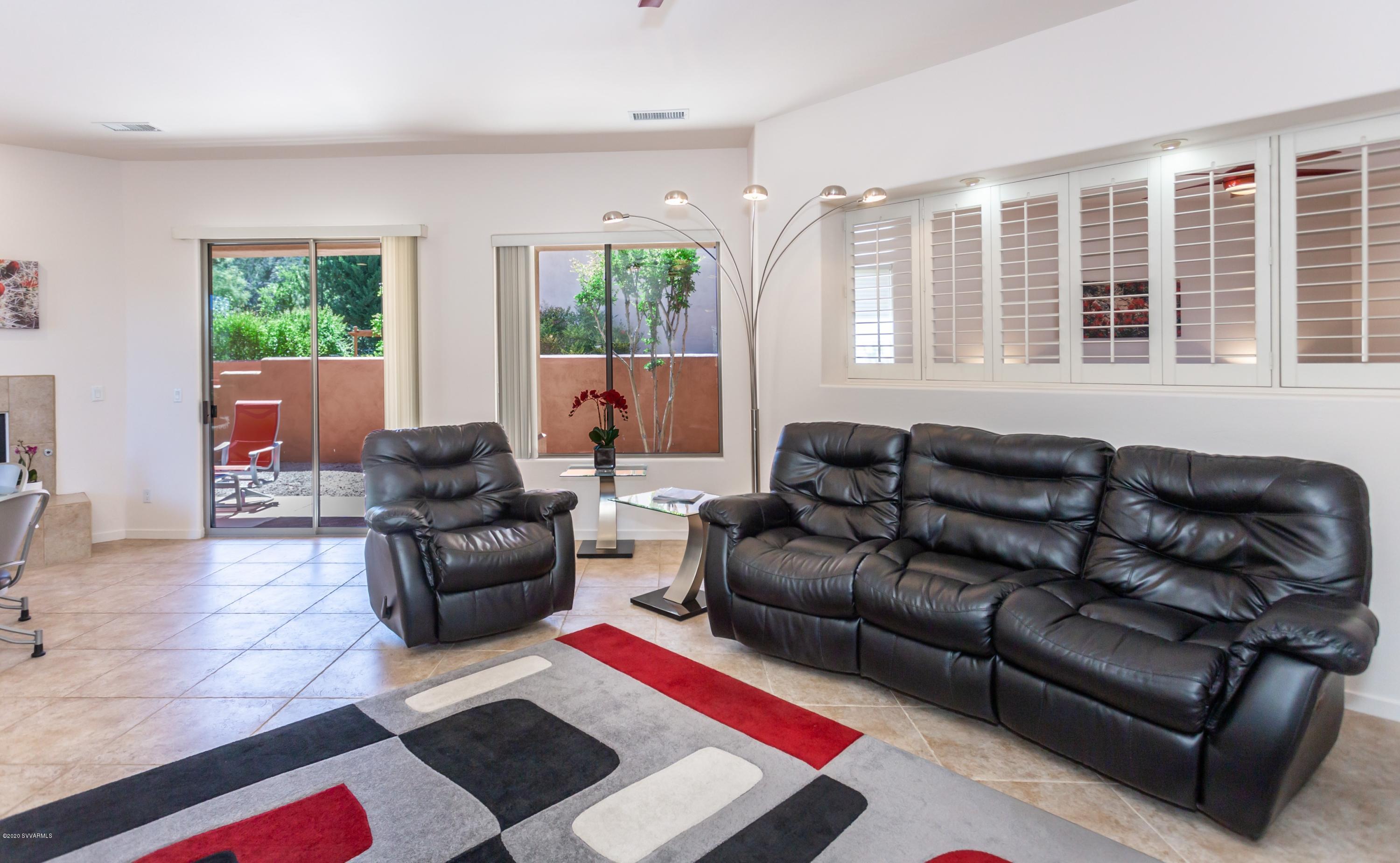 690 Crown Ridge Road Sedona, AZ 86351 - Photo 12 of 38 007_Living Room
