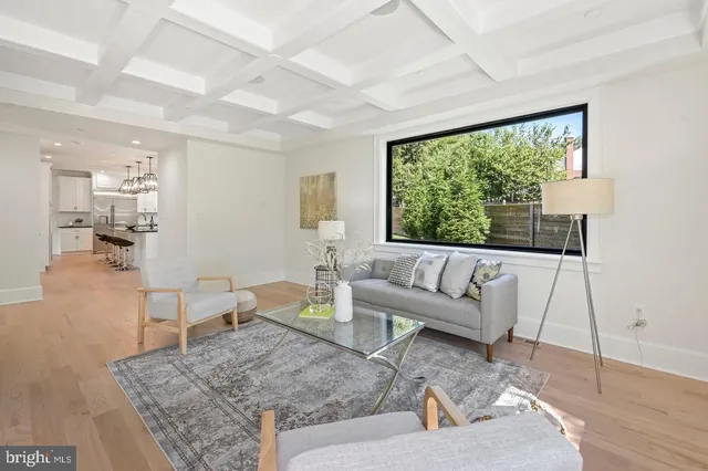 $11,000 | 5805 Massachusetts Avenue, Bethesda, MD 20816