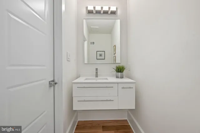 $11,000 | 5805 Massachusetts Avenue, Bethesda, MD 20816