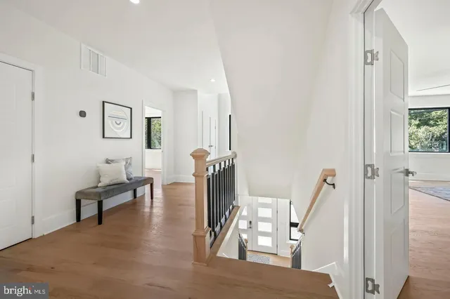 $11,000 | 5805 Massachusetts Avenue, Bethesda, MD 20816