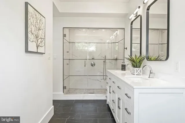 $11,000 | 5805 Massachusetts Avenue, Bethesda, MD 20816