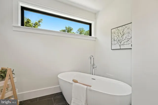 $11,000 | 5805 Massachusetts Avenue, Bethesda, MD 20816