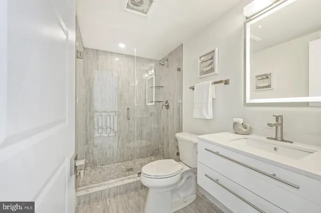 $11,000 | 5805 Massachusetts Avenue, Bethesda, MD 20816