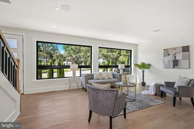 $11,000 | 5805 Massachusetts Avenue, Bethesda, MD 20816