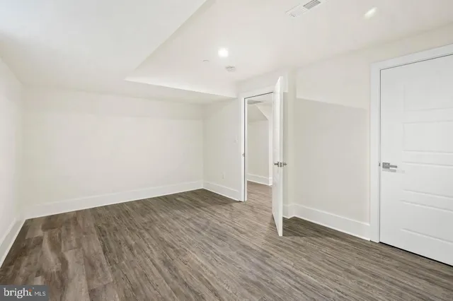 $11,000 | 5805 Massachusetts Avenue, Bethesda, MD 20816