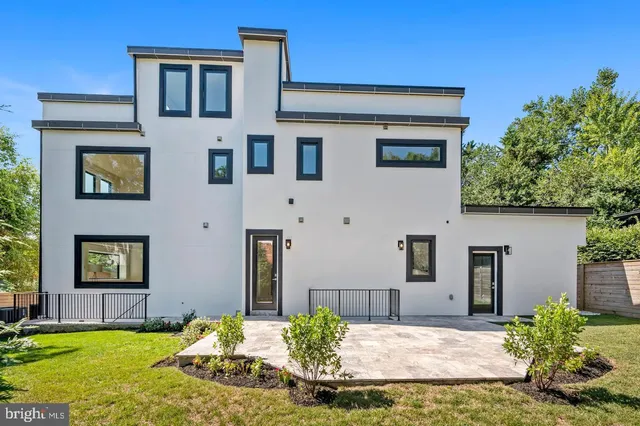 $11,000 | 5805 Massachusetts Avenue, Bethesda, MD 20816