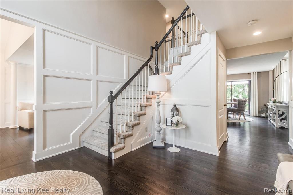 1604 Chase Drive Rochester, MI 48307 - Photo 5 of 47