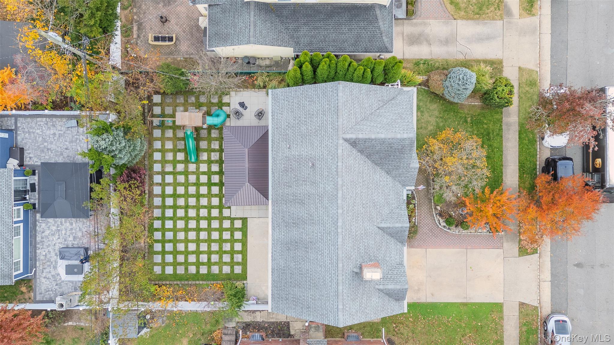 8 Willow Road New Hyde Park, NY 11040 - Photo 31 of 34 aerial view of a house