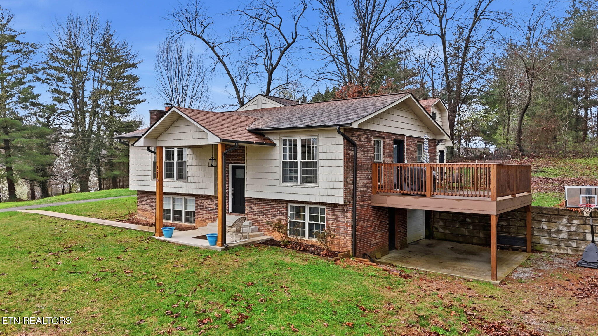 1210 Rowe Street New Tazewell, TN 37825 - Photo 40 of 42 2-web-or-mls-1210 Rowe St-2