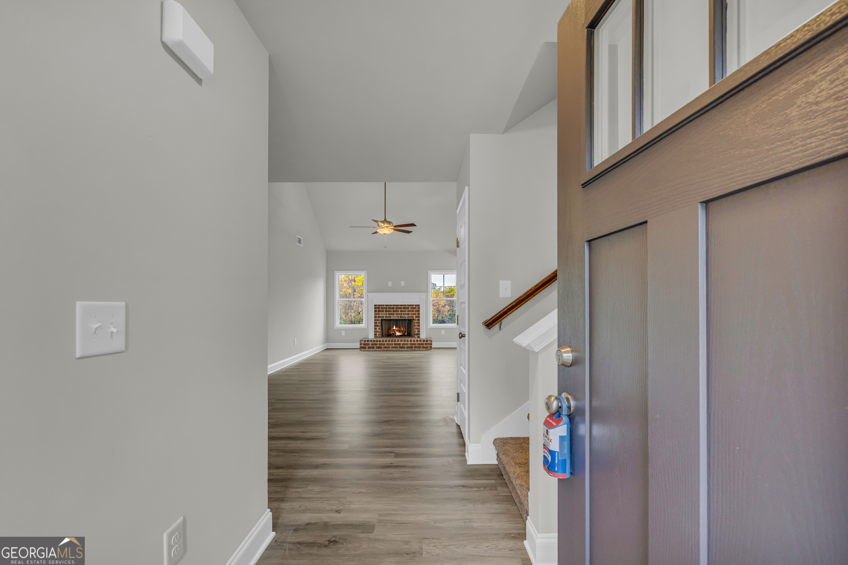86 Sewell Road Lavonia, GA 30553 - Photo 2 of 67 a view of a hallway view with staircase