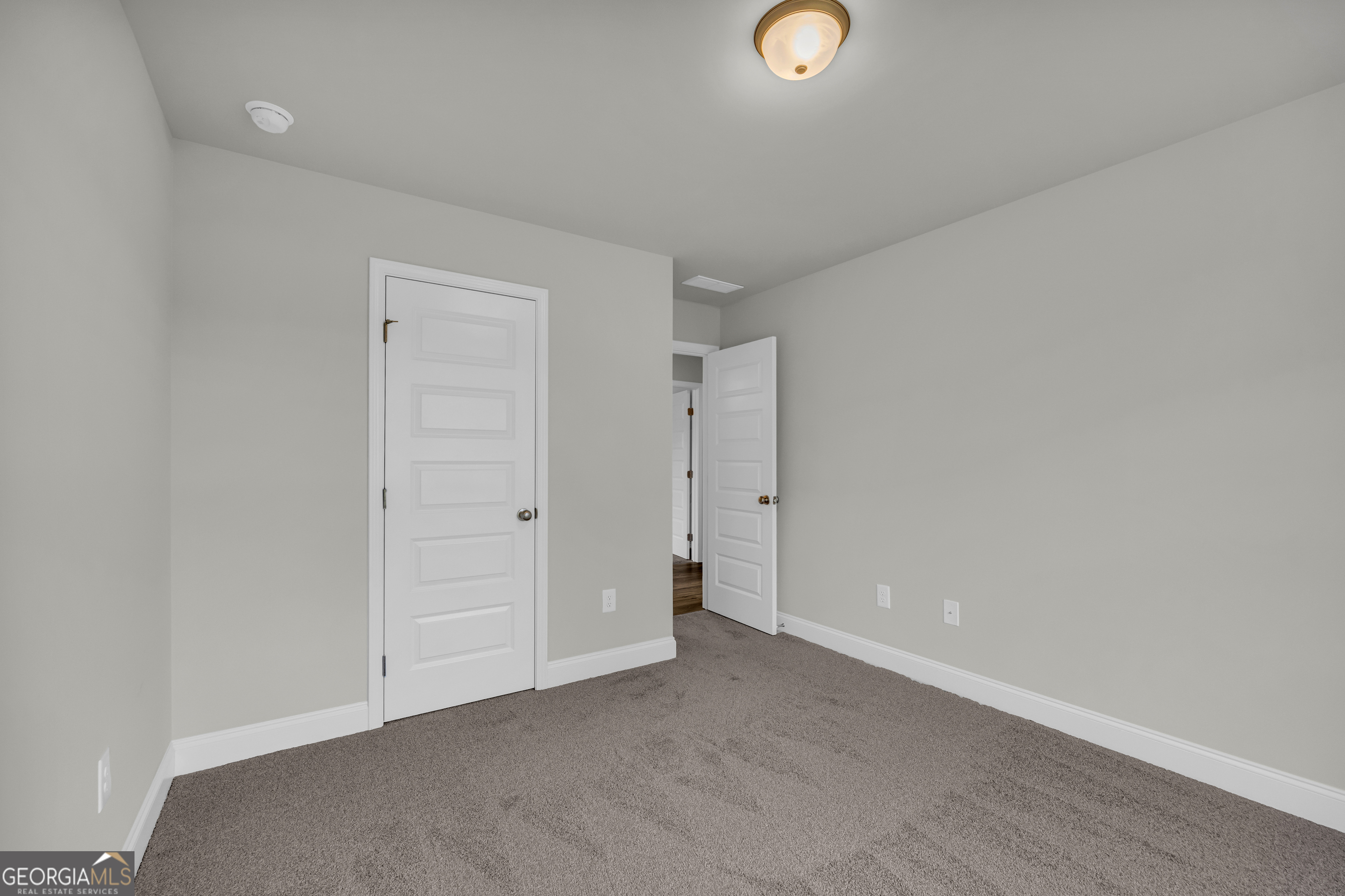 86 Sewell Road Lavonia, GA 30553 - Photo 53 of 67 a view of an empty room