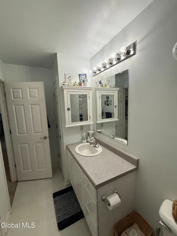 $289,000 | 38 Diane Court, Cohoes, NY 12047