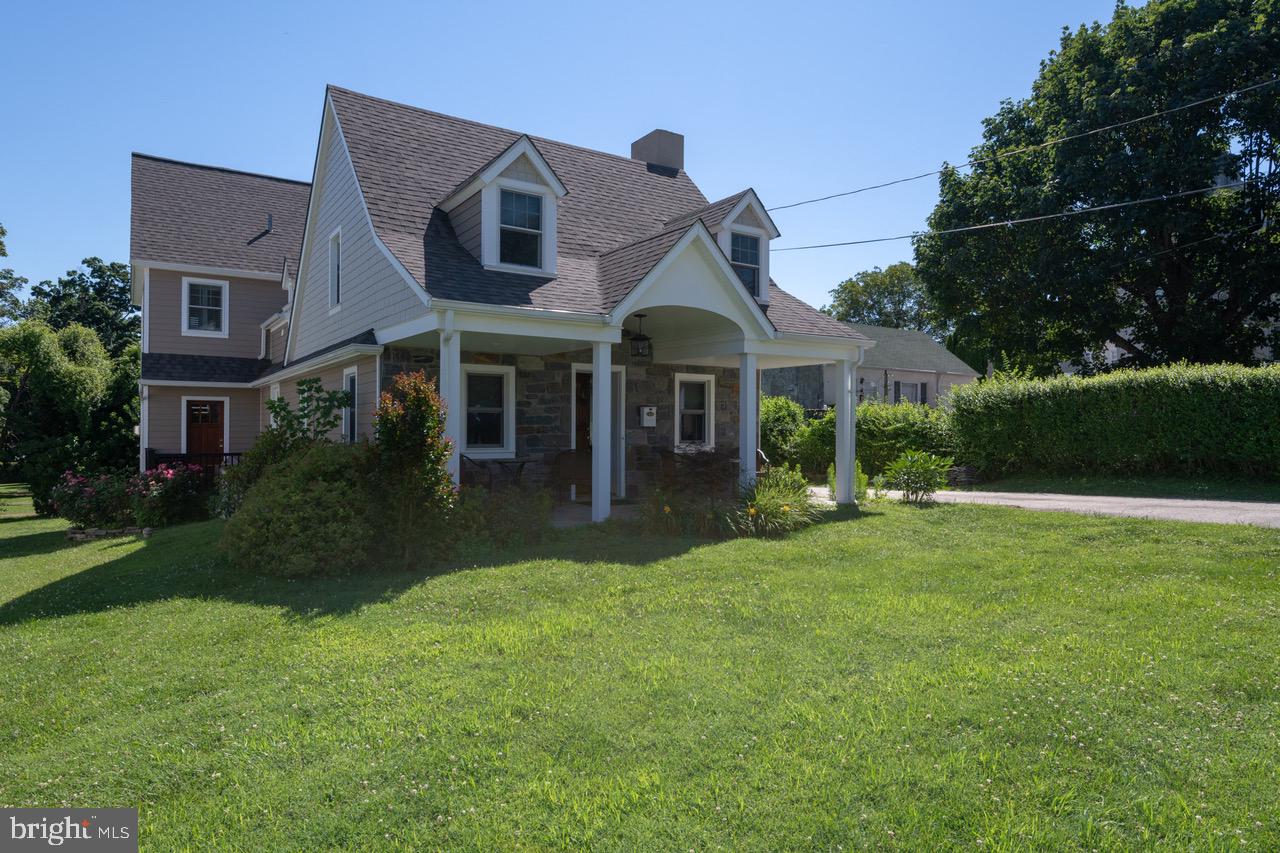 209 Bella Vista Road Devon, PA 19333 - Photo 2 of 25 Exterior