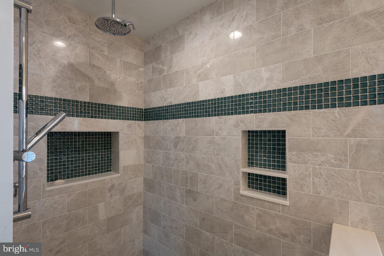 209 Bella Vista Road Devon, PA 19333 - Photo 23 of 25 Master Bathroom