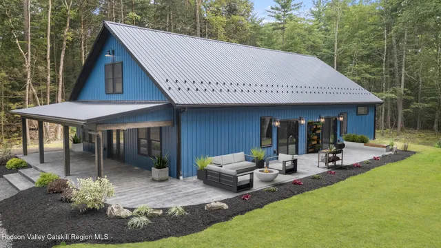 $949,000 | 805 County Road 2, Accord, NY 12404