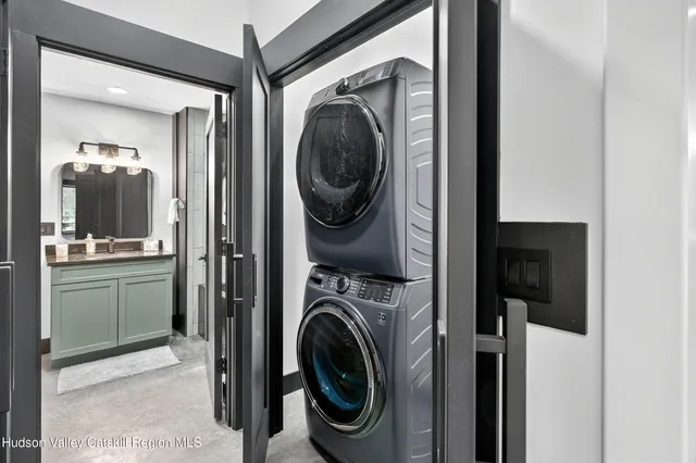 $949,000 | 805 County Road 2, Accord, NY 12404