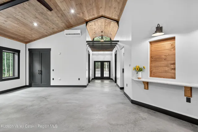 $949,000 | 805 County Road 2, Accord, NY 12404