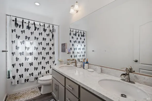 $760,000 | 1496 Imwalle Drive, Santa Rosa, CA 95401