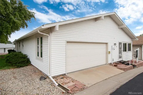 a view of a house with a garage