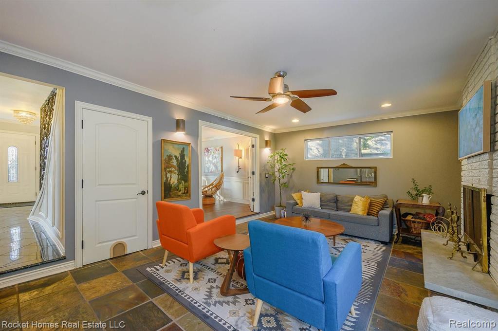 2 Cambridge Boulevard Pleasant Ridge, MI 48069 - Photo 19 of 50