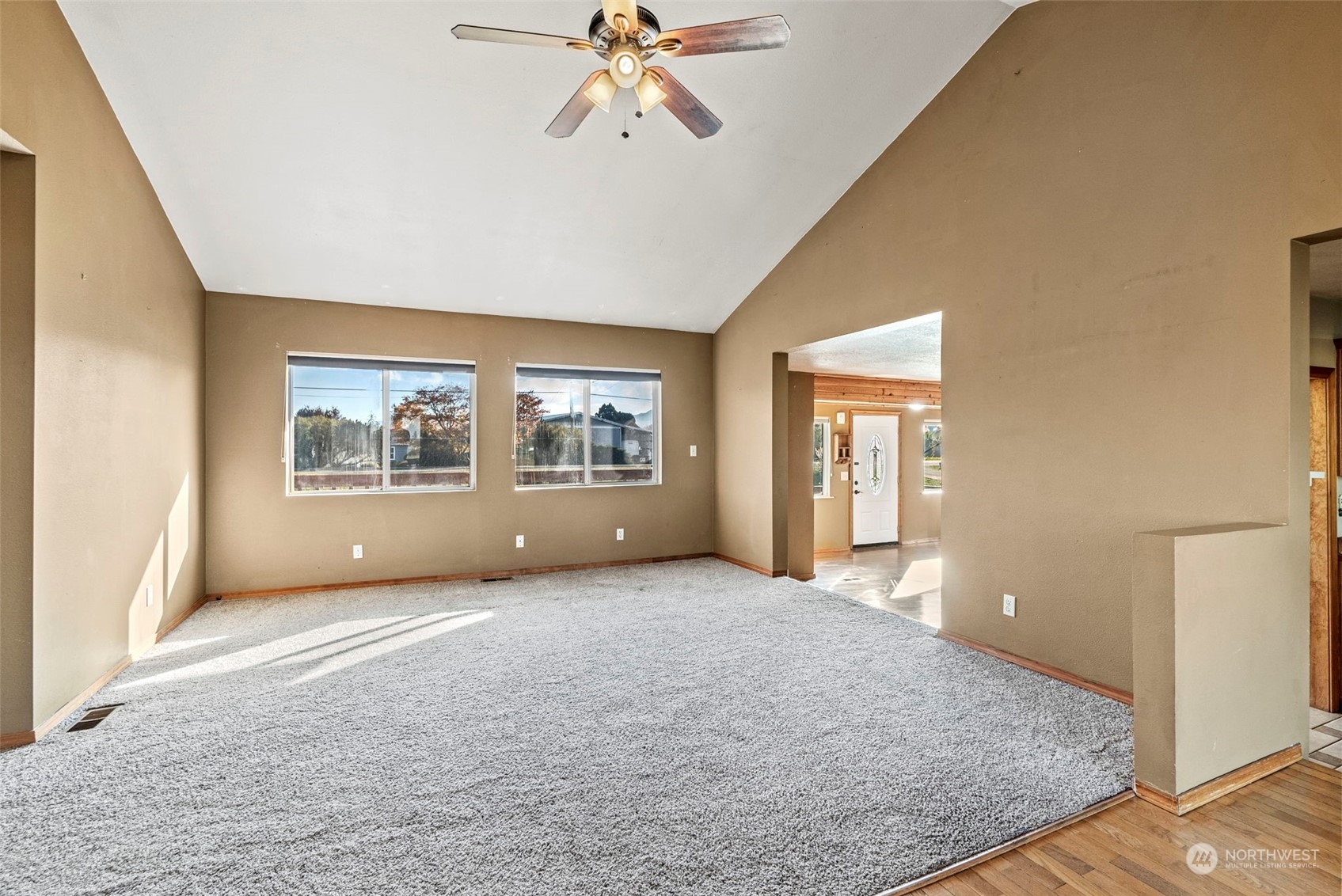 258 North Welcome Slough Road Cathlamet, WA 98612 - Photo 10 of 40 Gallery Image 10