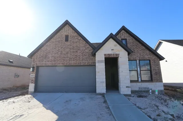 $355,000 | 4607 Compass Avenue, Richmond, TX 77469