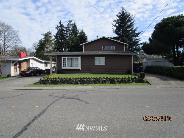 910 Edmonds Avenue Northeast Renton, WA 98056 - Photo 1 of 16